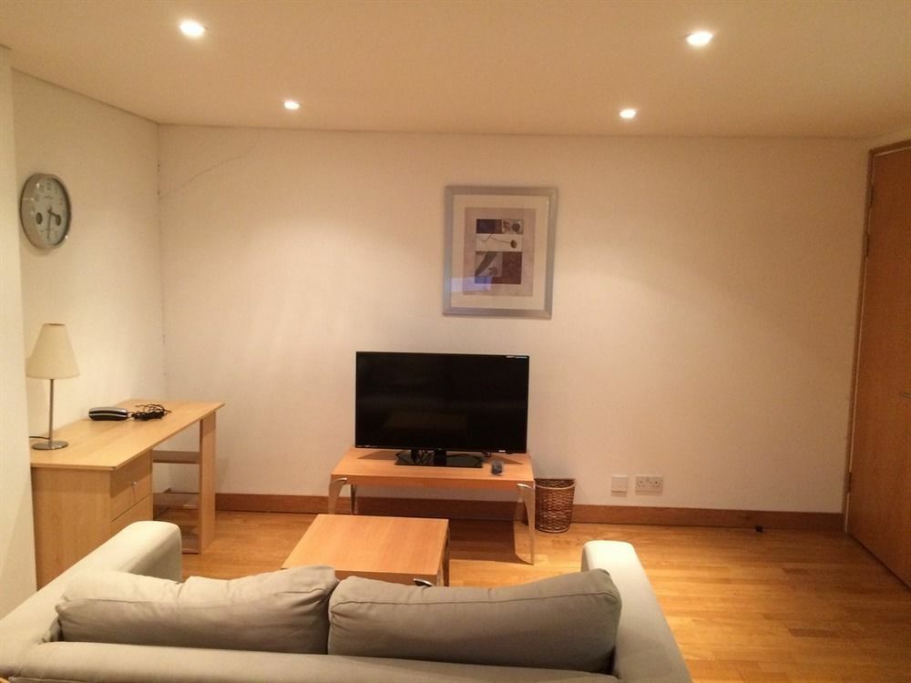 Paddington Southwick Street Apartments Londen Buitenkant foto